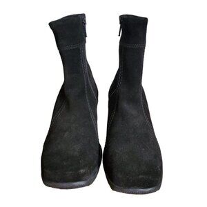 La Canadienne Black Suede Ankle Boots 6.5 M